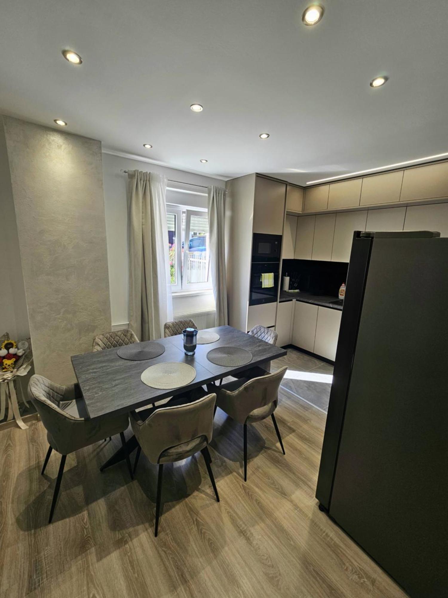 Apartment Holiday Задар Екстериор снимка